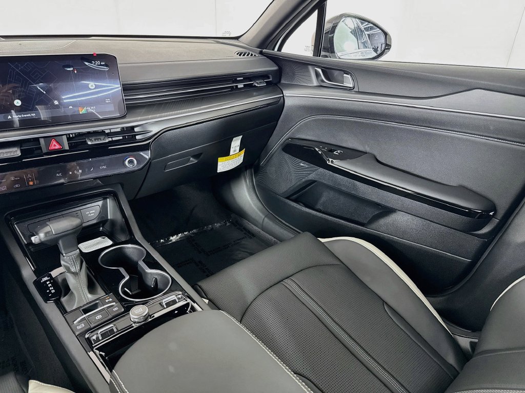 New 2027 Kia K5 GT-Line FWD image 26