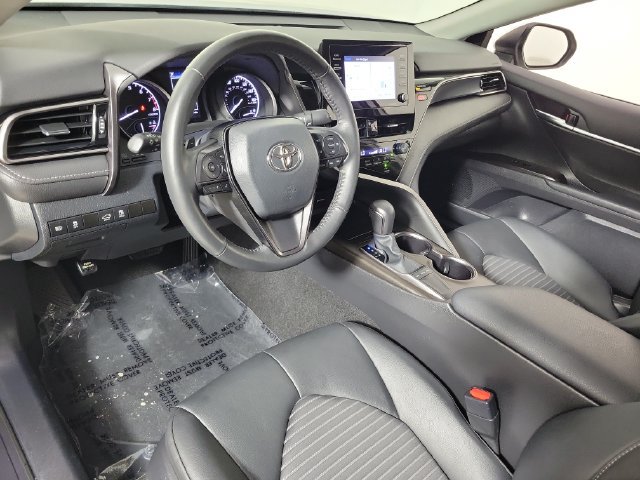 Used 2024 Toyota Camry SE FWD image 18
