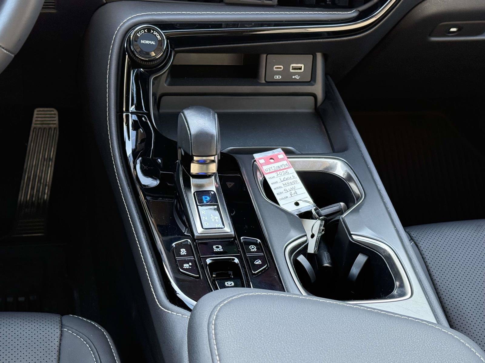 Used 2025 Lexus NX 350 AWD w/ Accessory Package (2T) image 20