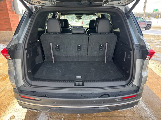 Certified 2025 Buick Enclave Preferred image 9
