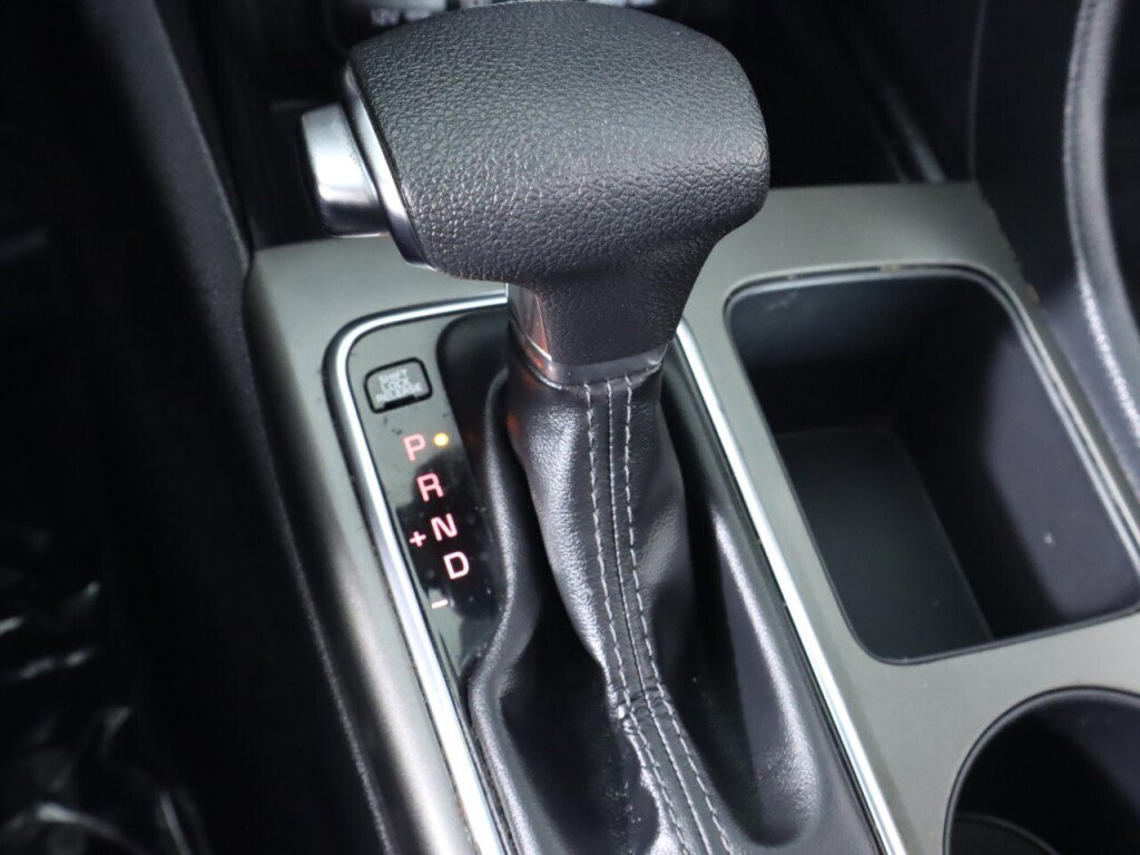 Used 2020 Kia Optima SE image 27