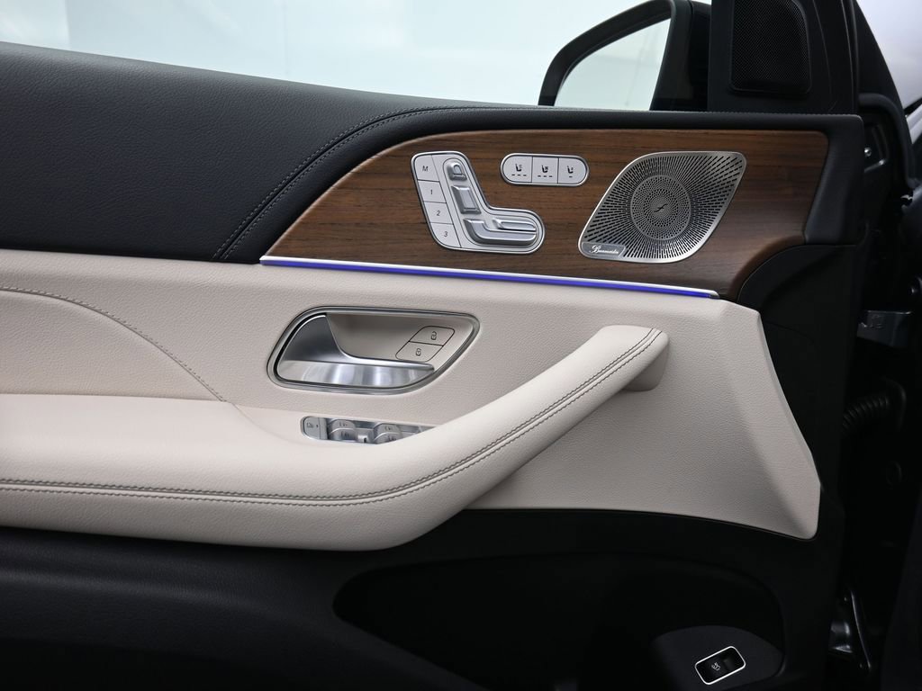 Used 2024 Mercedes-Benz GLE 450 4MATIC image 9