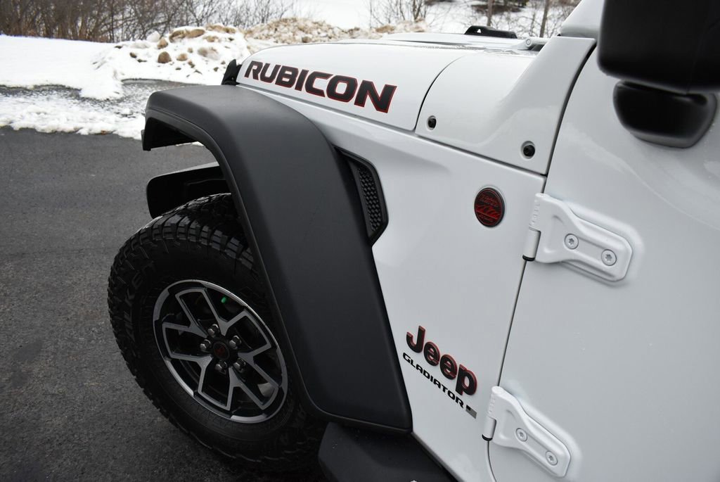 Used 2024 Jeep Gladiator Rubicon w/ Technology Group image 33