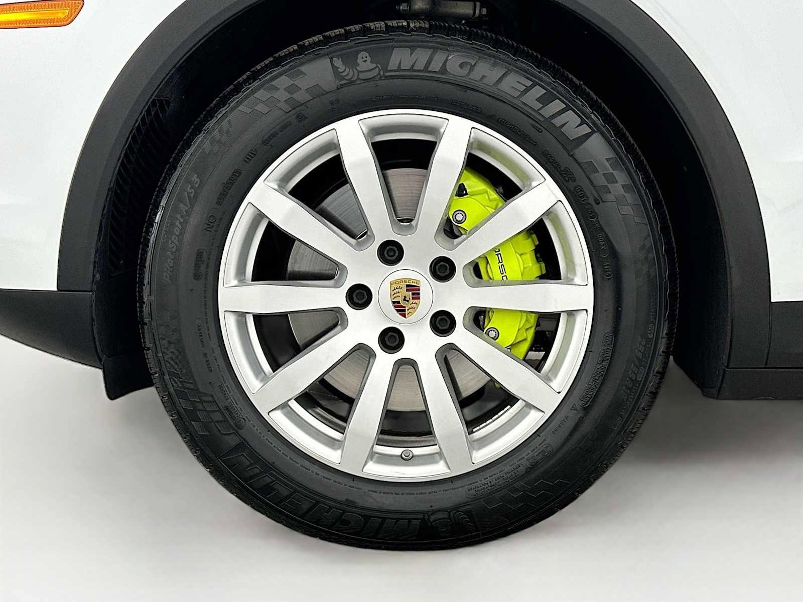 Certified 2022 Porsche Cayenne E-Hybrid image 32