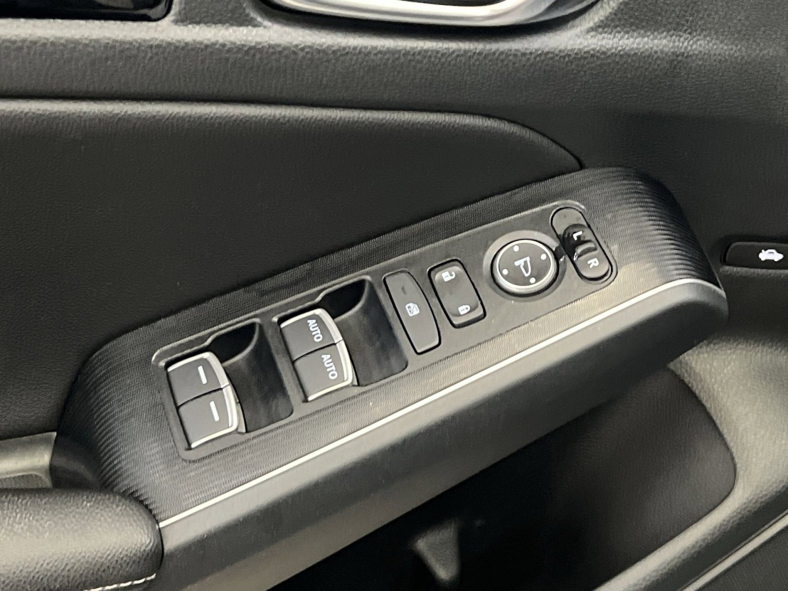 Used 2023 Honda Civic Touring image 13