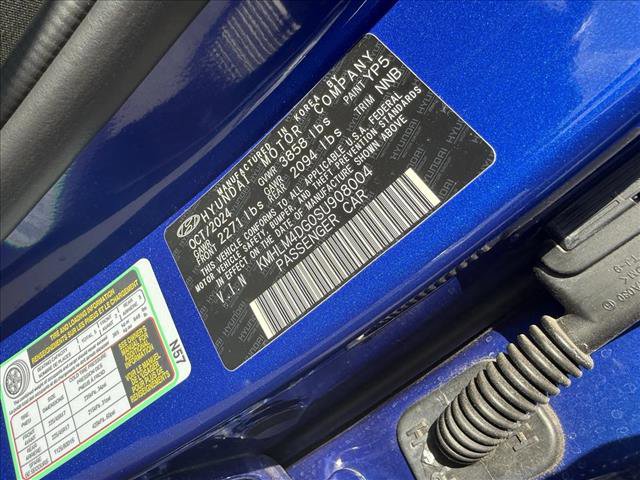 Certified 2025 Hyundai Elantra Sport image 20