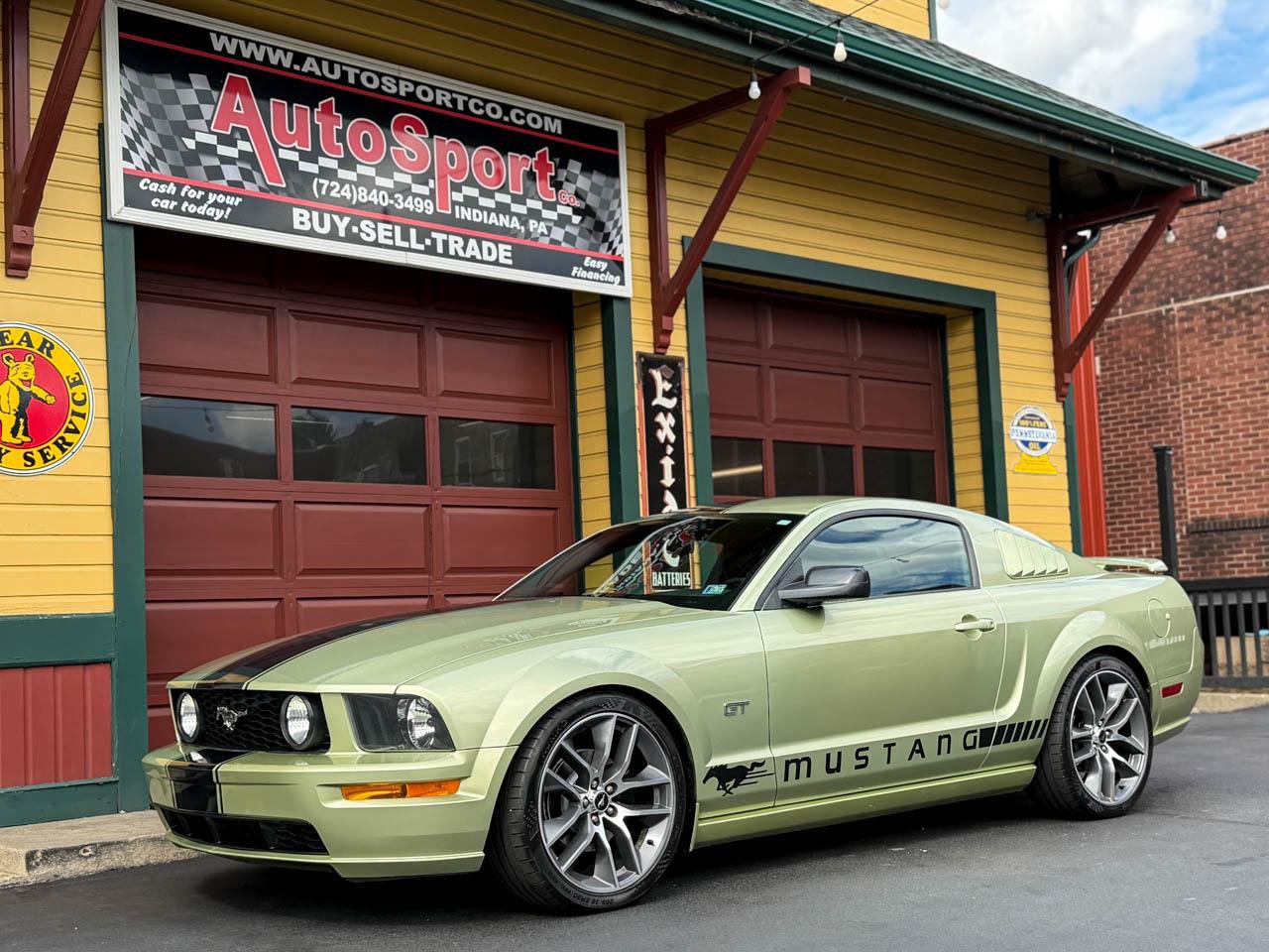 Used 2006 Ford Mustang GT Premium RWD image 7