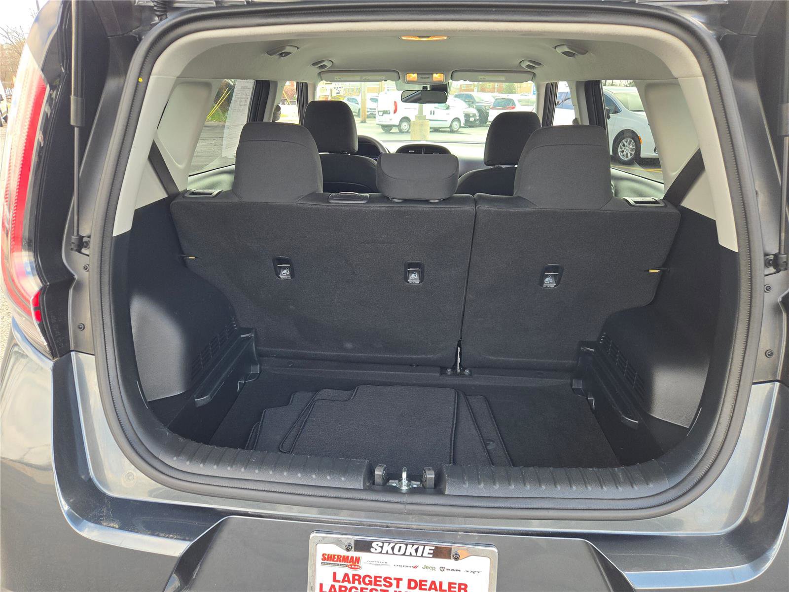 Used 2025 Kia Soul LX w/ LX Technology Package image 19