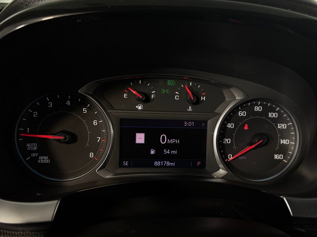Used 2020 Chevrolet Traverse Premier w/ Redline Edition FWD image 16