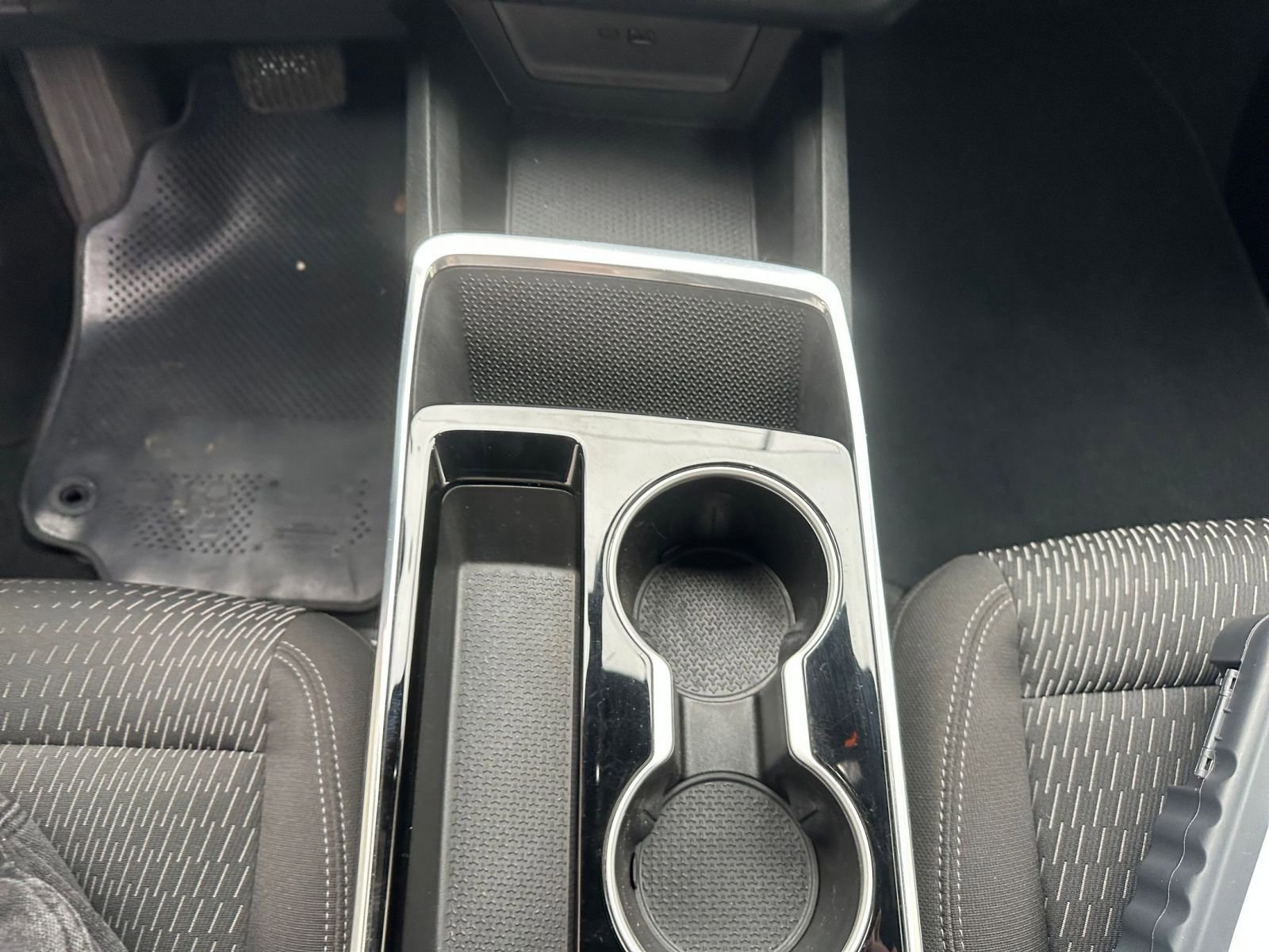 Used 2025 Chevrolet Equinox LT image 40