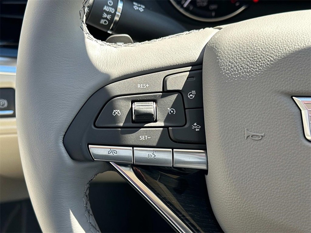 New 2025 Cadillac XT6 Premium Luxury image 16