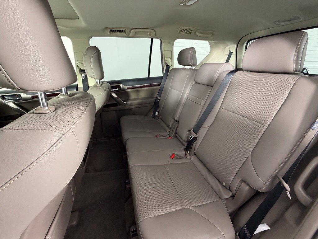 Used 2019 Lexus GX 460 Premium AWD/4WD image 38