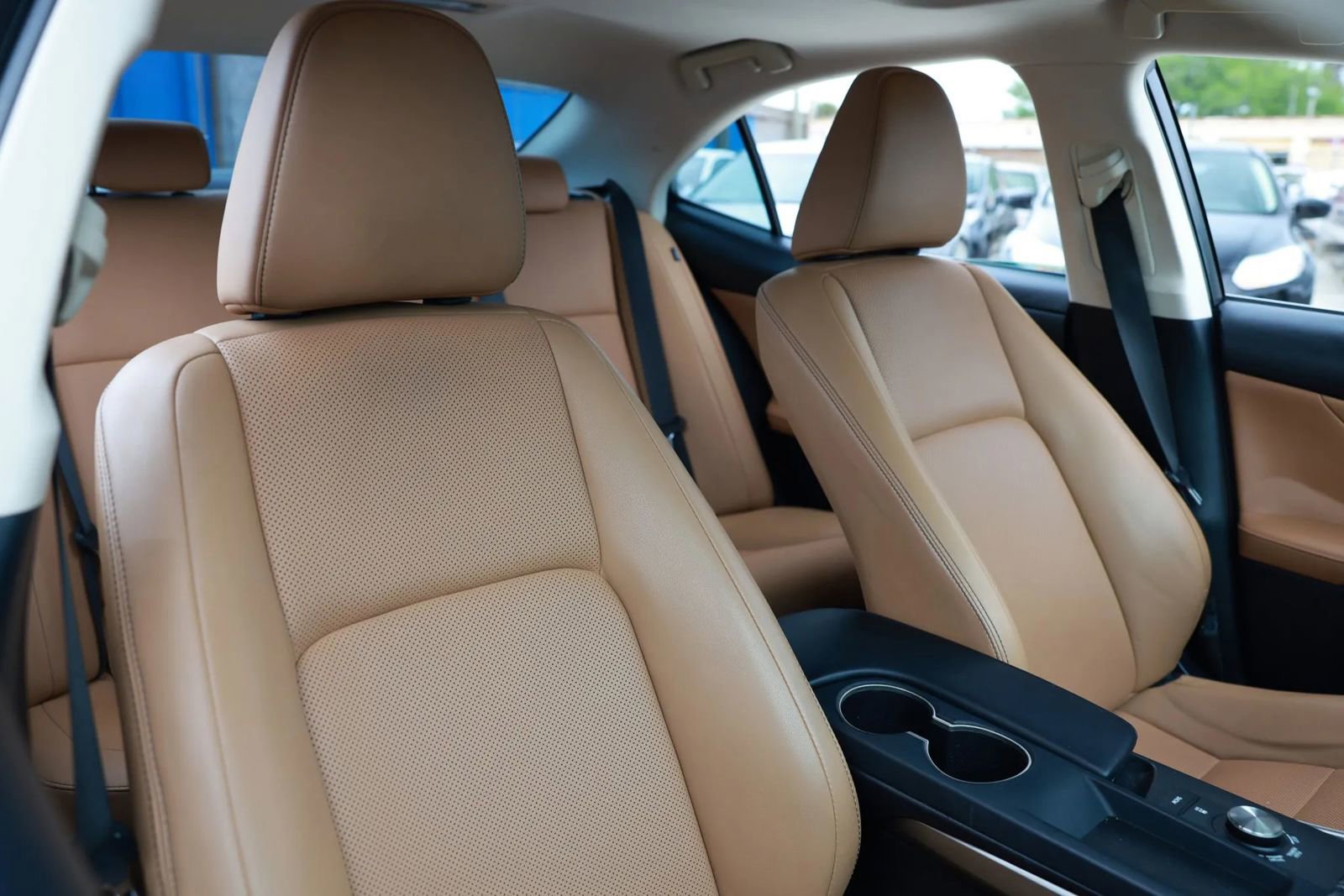 Used 2017 Lexus IS 200t RWD image 19