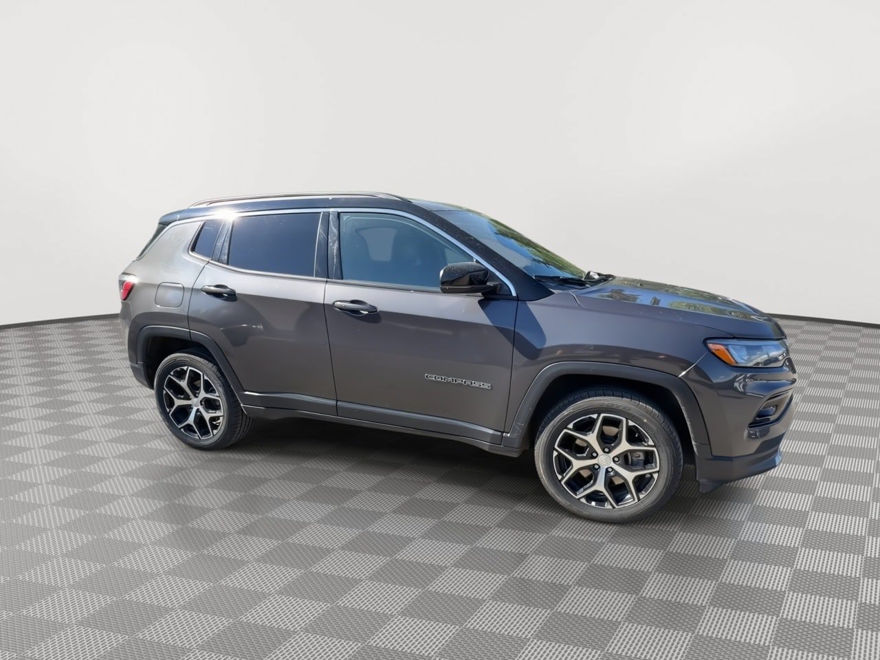 Used 2024 Jeep Compass Limited AWD/4WD image 9