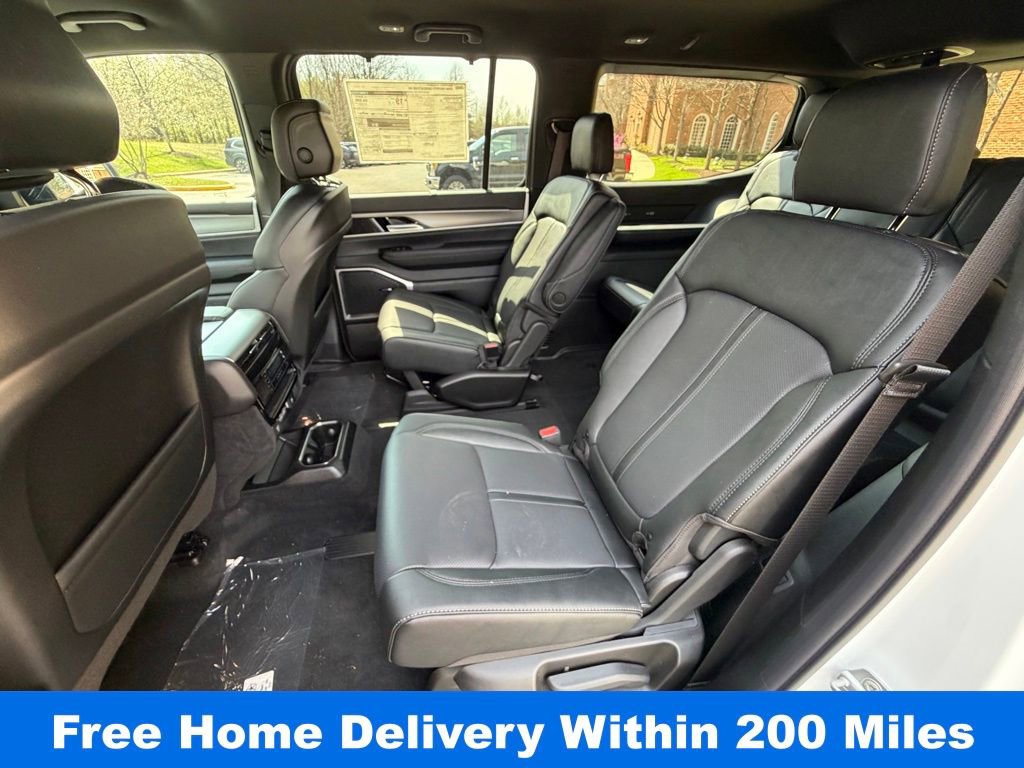 New 2026 Jeep Grand Wagoneer Limited image 11