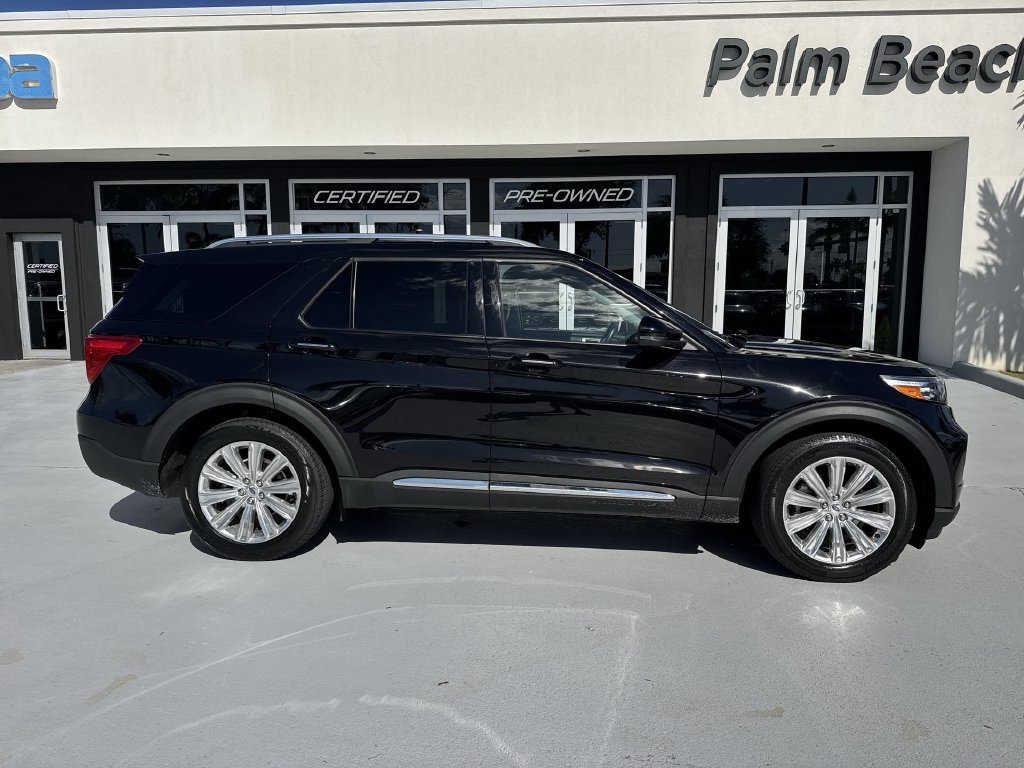 Used 2023 Ford Explorer Limited w/ Limited Technology Package RWD image 5