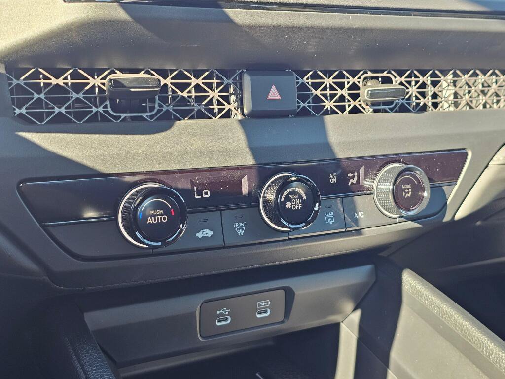 New 2026 Honda Accord LX image 27