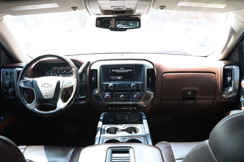 Used 2018 Chevrolet Silverado 1500 High Country AWD/4WD image 13
