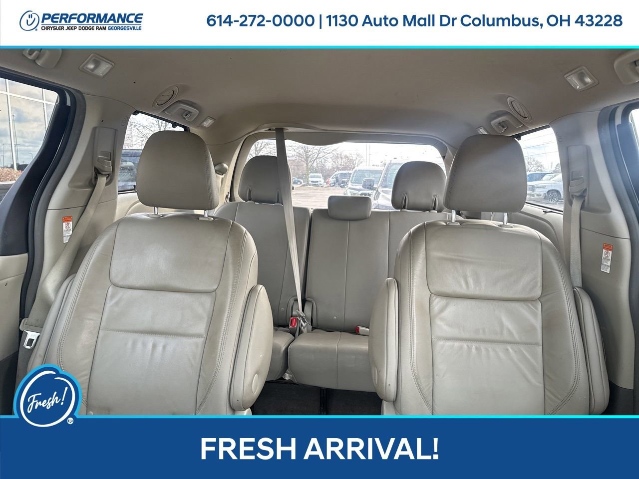 Used 2015 Toyota Sienna XLE w/ XLE Navigation Package image 24
