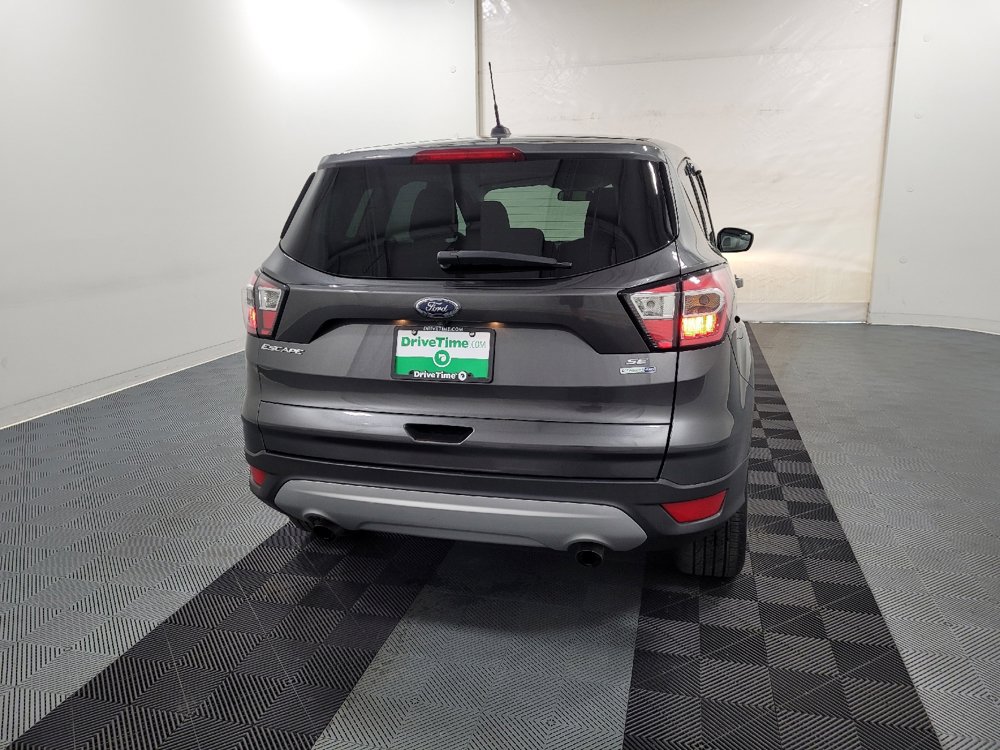 Used 2017 Ford Escape SE w/ SE Cold Weather Package AWD/4WD image 7