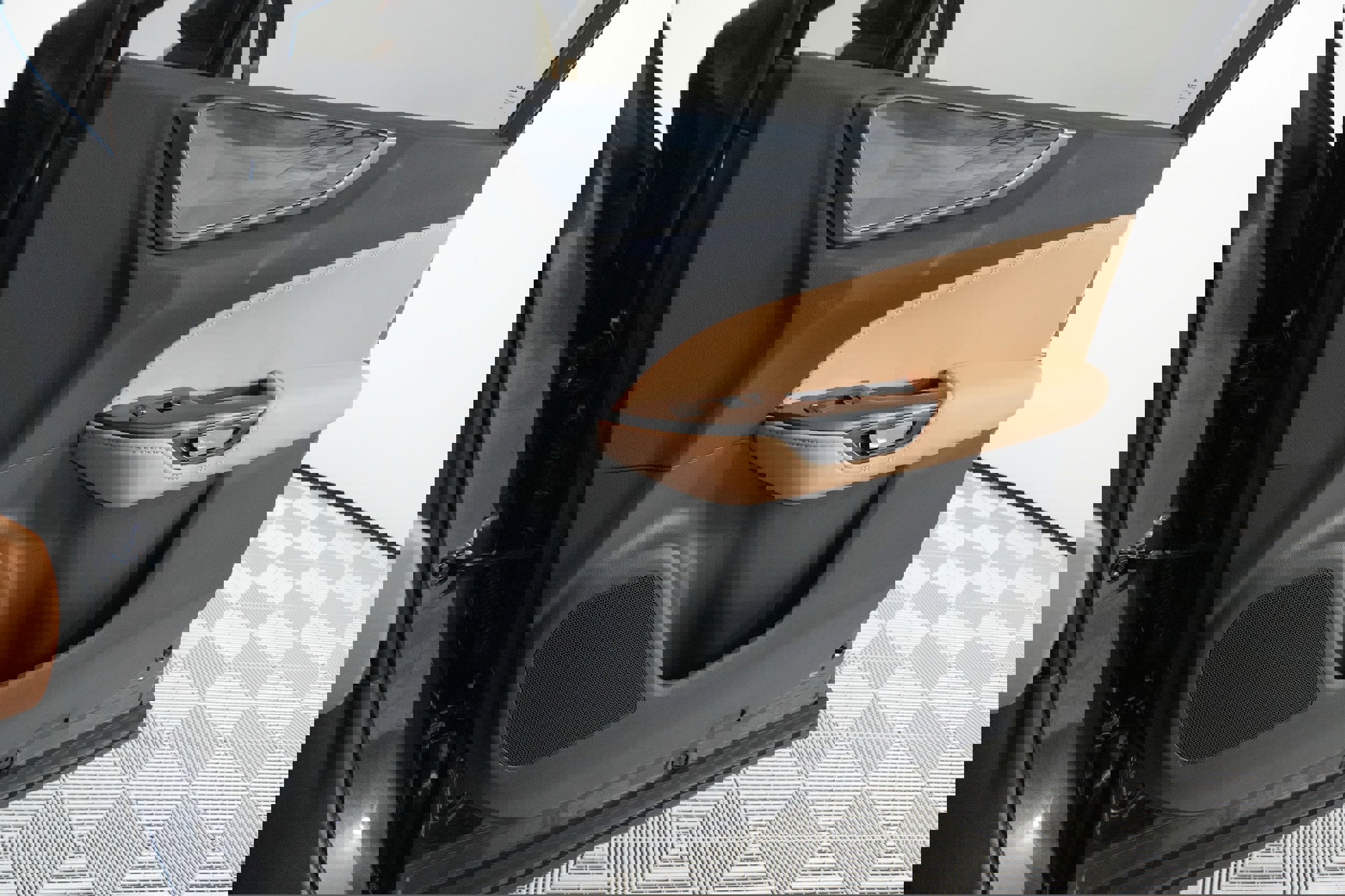 Used 2025 Lexus NX 350 AWD w/ Premium Package image 19