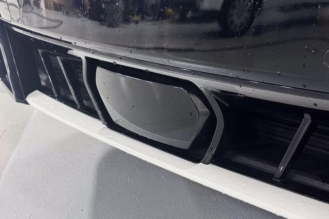 Used 2025 BMW X5 xDrive50e w/ M Sport Package image 11