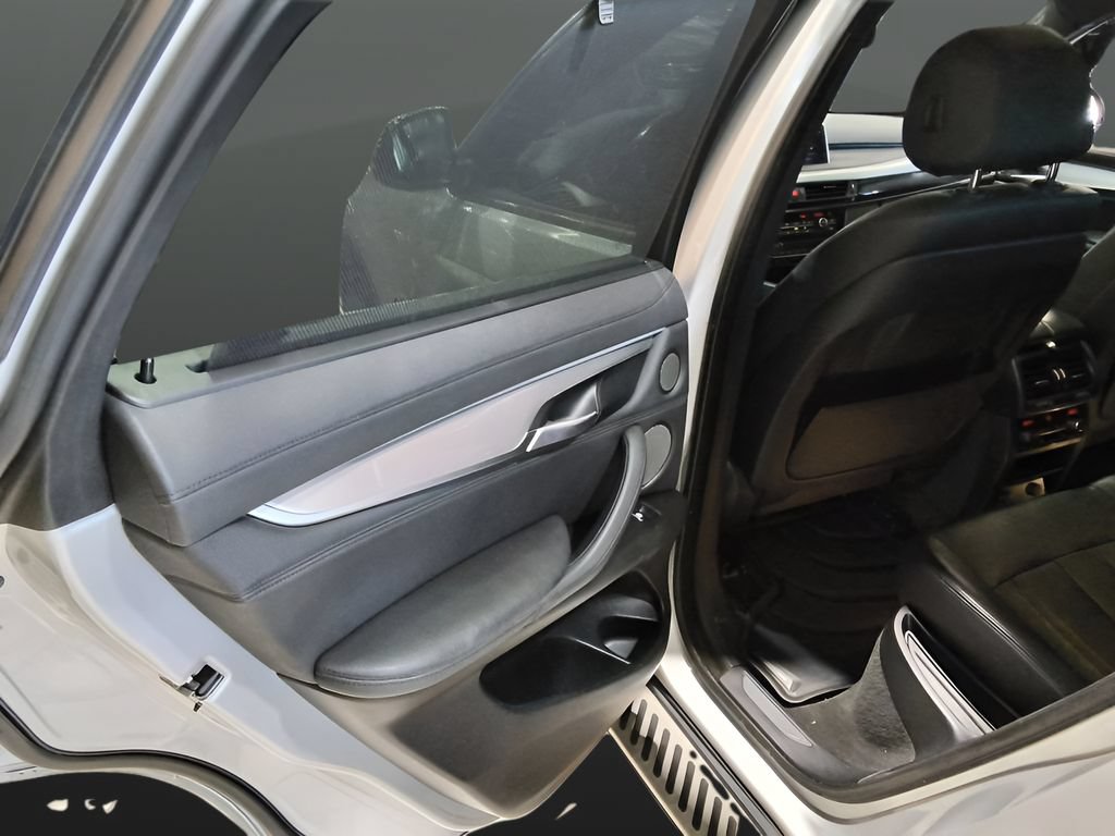 Used 2017 BMW X6 xDrive35i AWD/4WD image 31