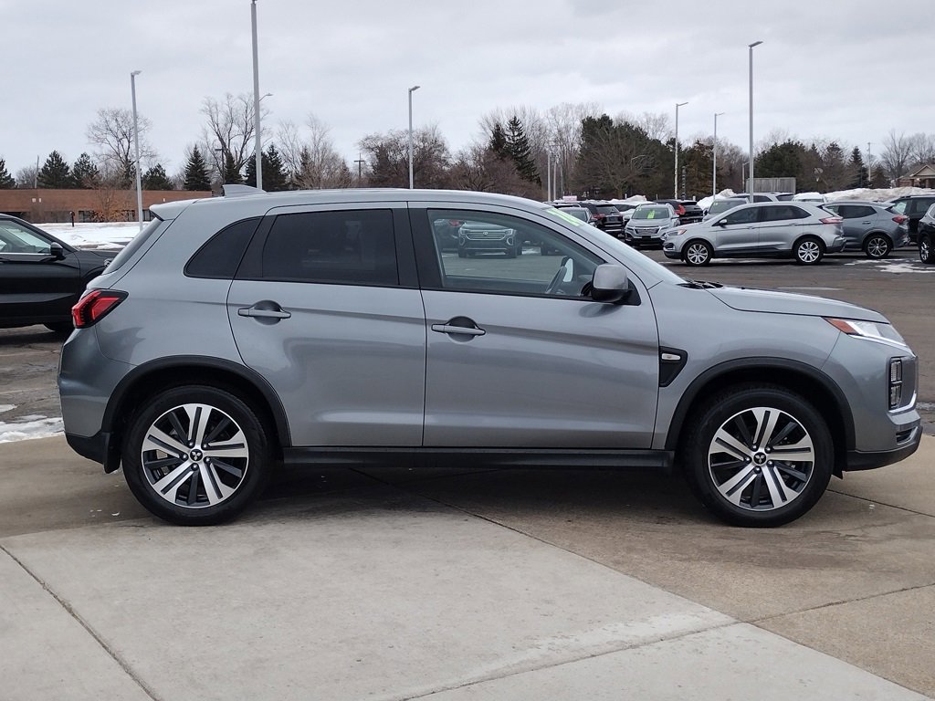 Used 2024 Mitsubishi Outlander Sport ES image 13