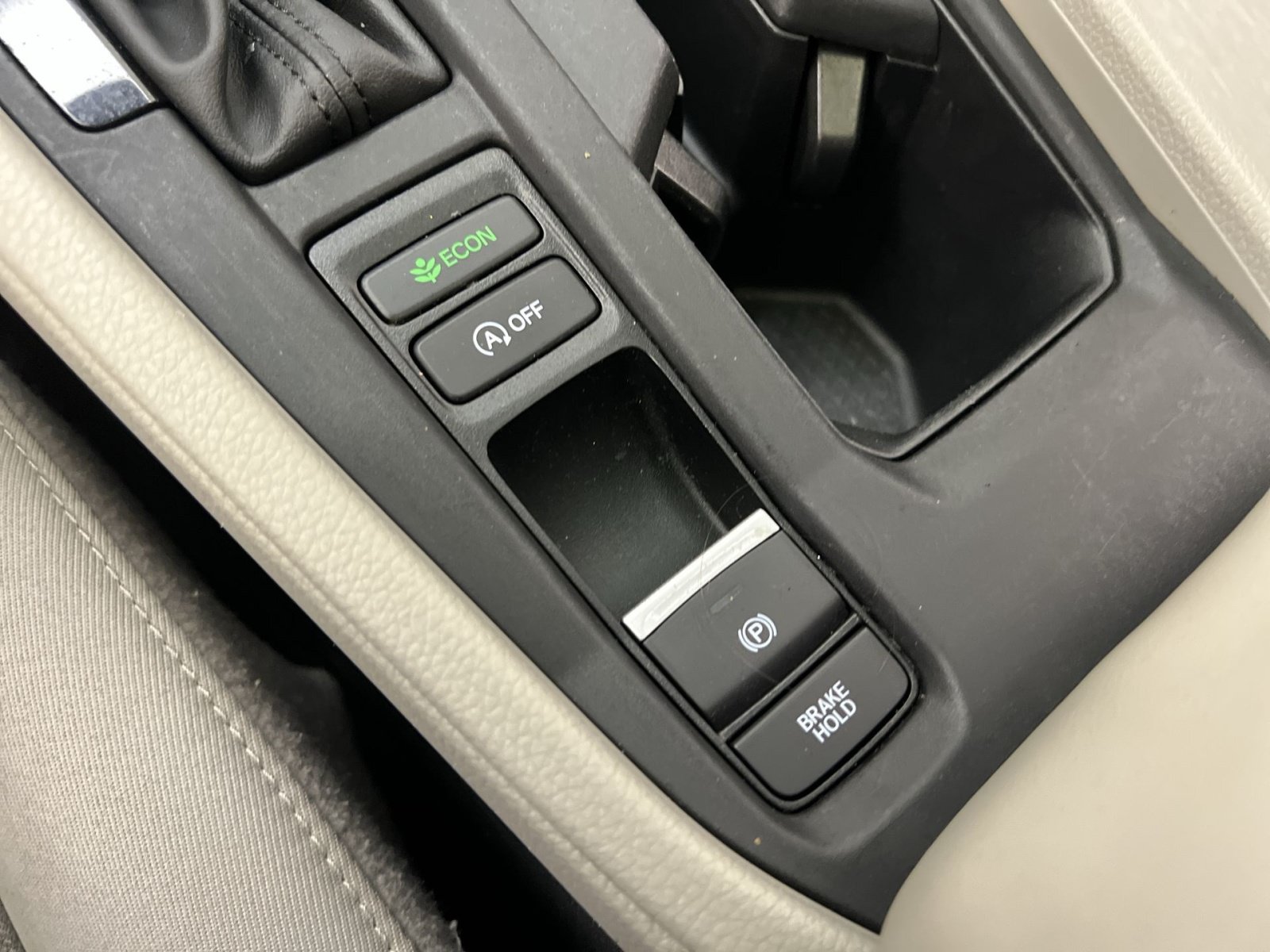 Used 2023 Honda Accord EX image 31