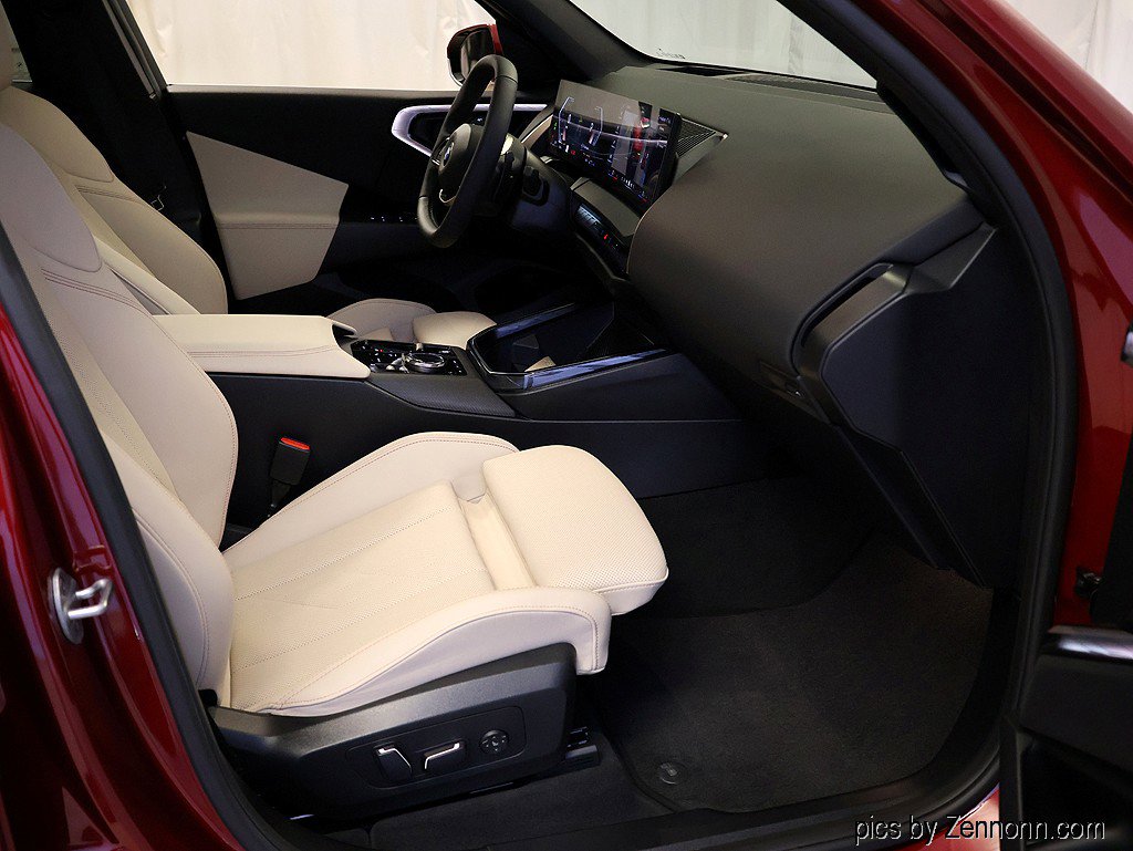 Certified 2025 BMW X3 xDrive30i AWD/4WD image 37