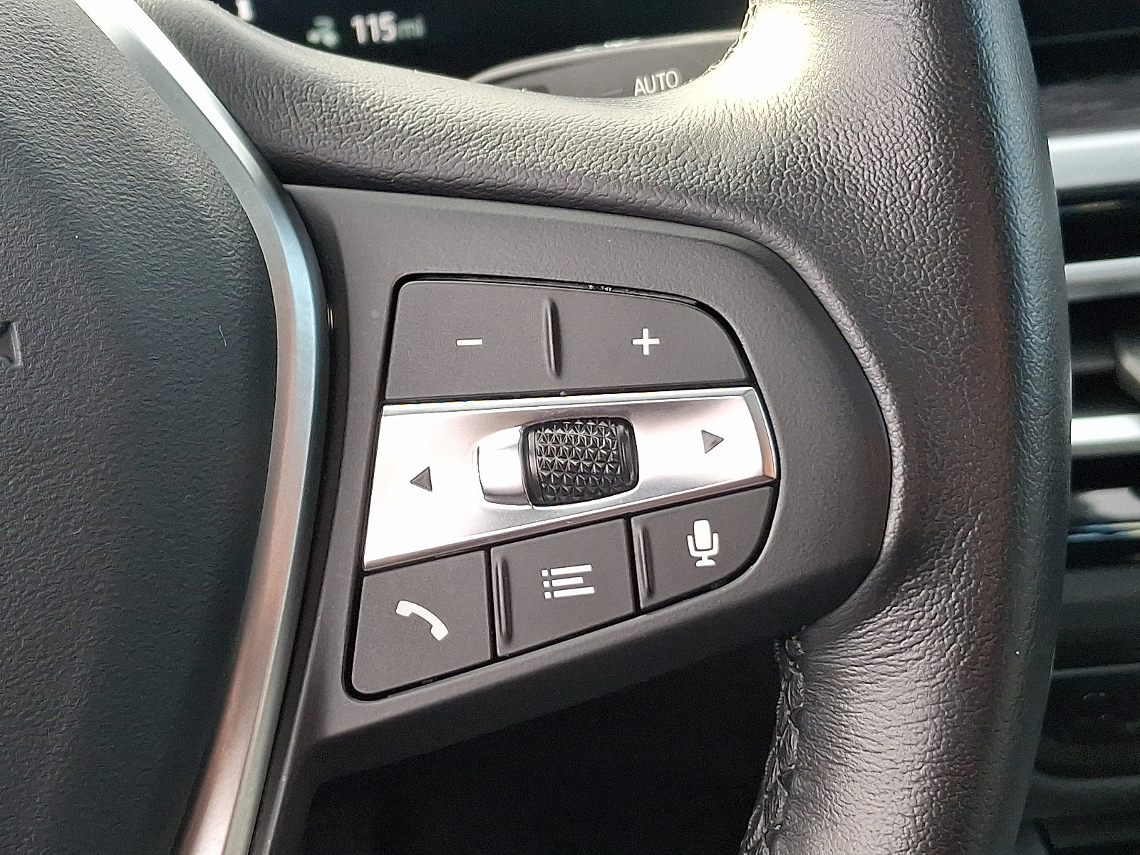 Used 2024 BMW i4 eDrive35 w/ Premium Package image 22