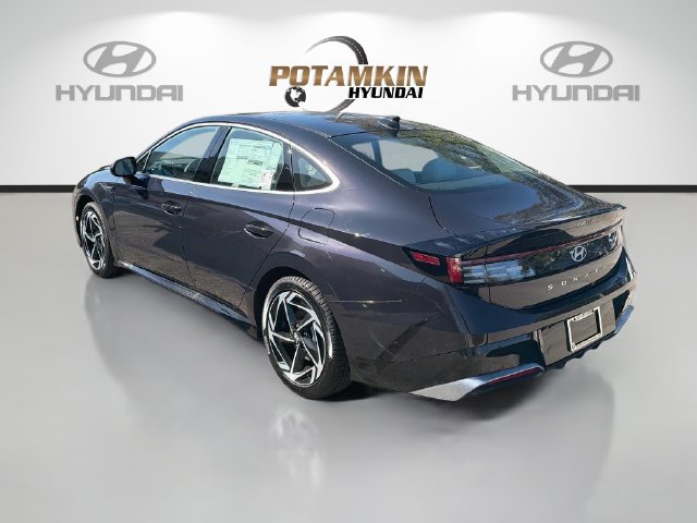 Certified 2026 Hyundai Sonata SEL FWD image 8