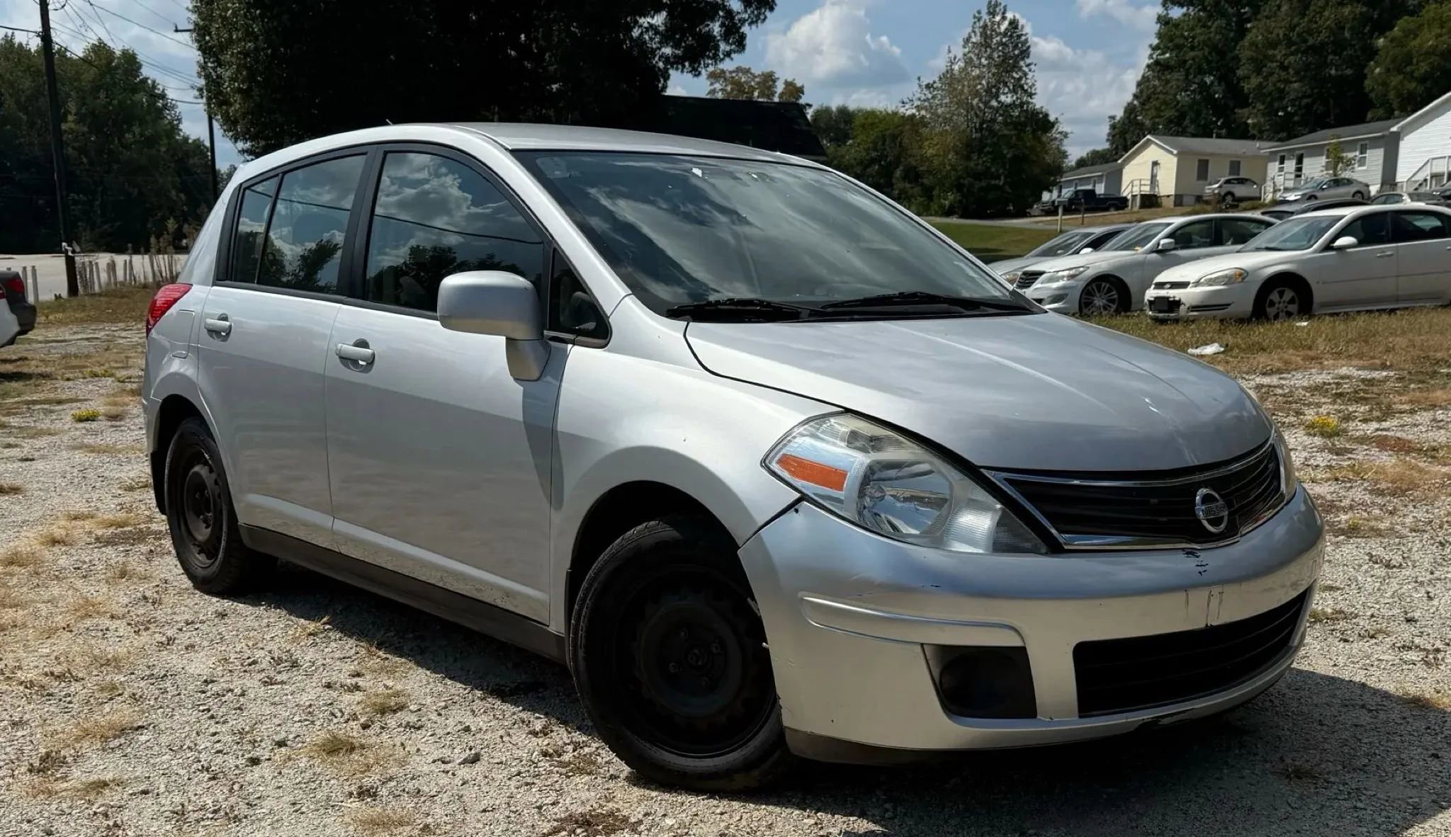Used 2011 Nissan Versa 1.8 S w/ Plus Pkg