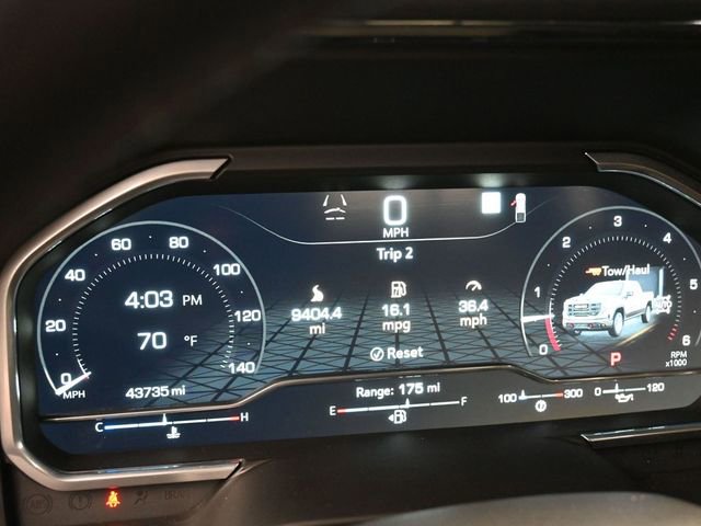 Used 2022 GMC Sierra 1500 AT4 w/ AT4 Preferred Package image 9
