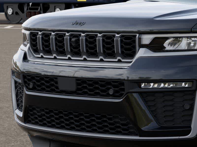 New 2026 Jeep Grand Cherokee L Limited AWD/4WD image 11