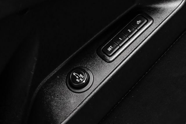 Used 2019 Chevrolet Equinox Premier image 51