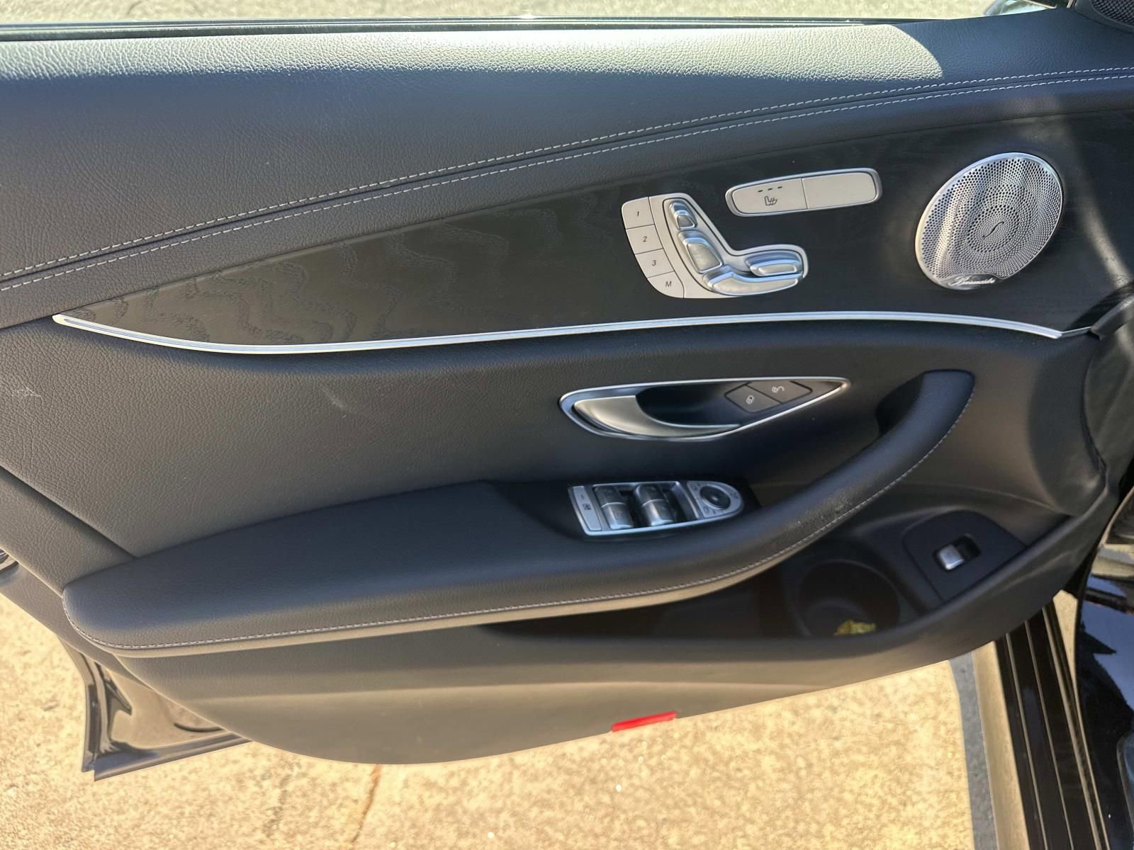 Used 2023 Mercedes-Benz E 350 4MATIC Sedan image 9