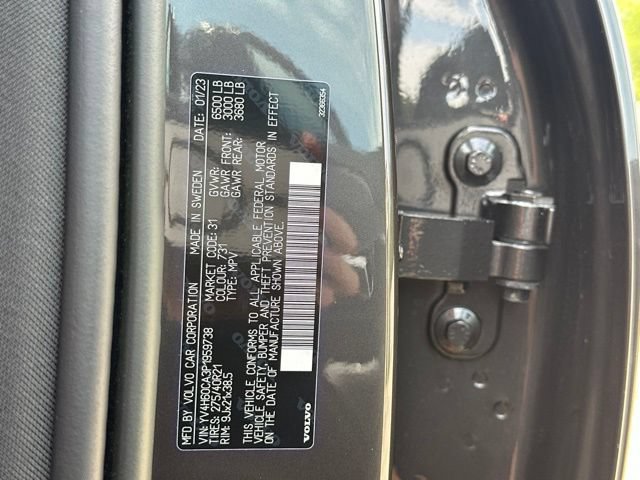 Certified 2023 Volvo XC90 T8 Ultimate w/ Protection Package Premier AWD/4WD image 33