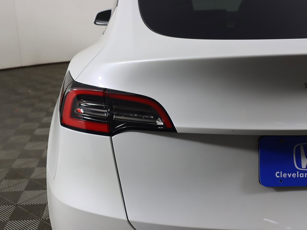 Used 2021 Tesla Model Y Long Range image 15