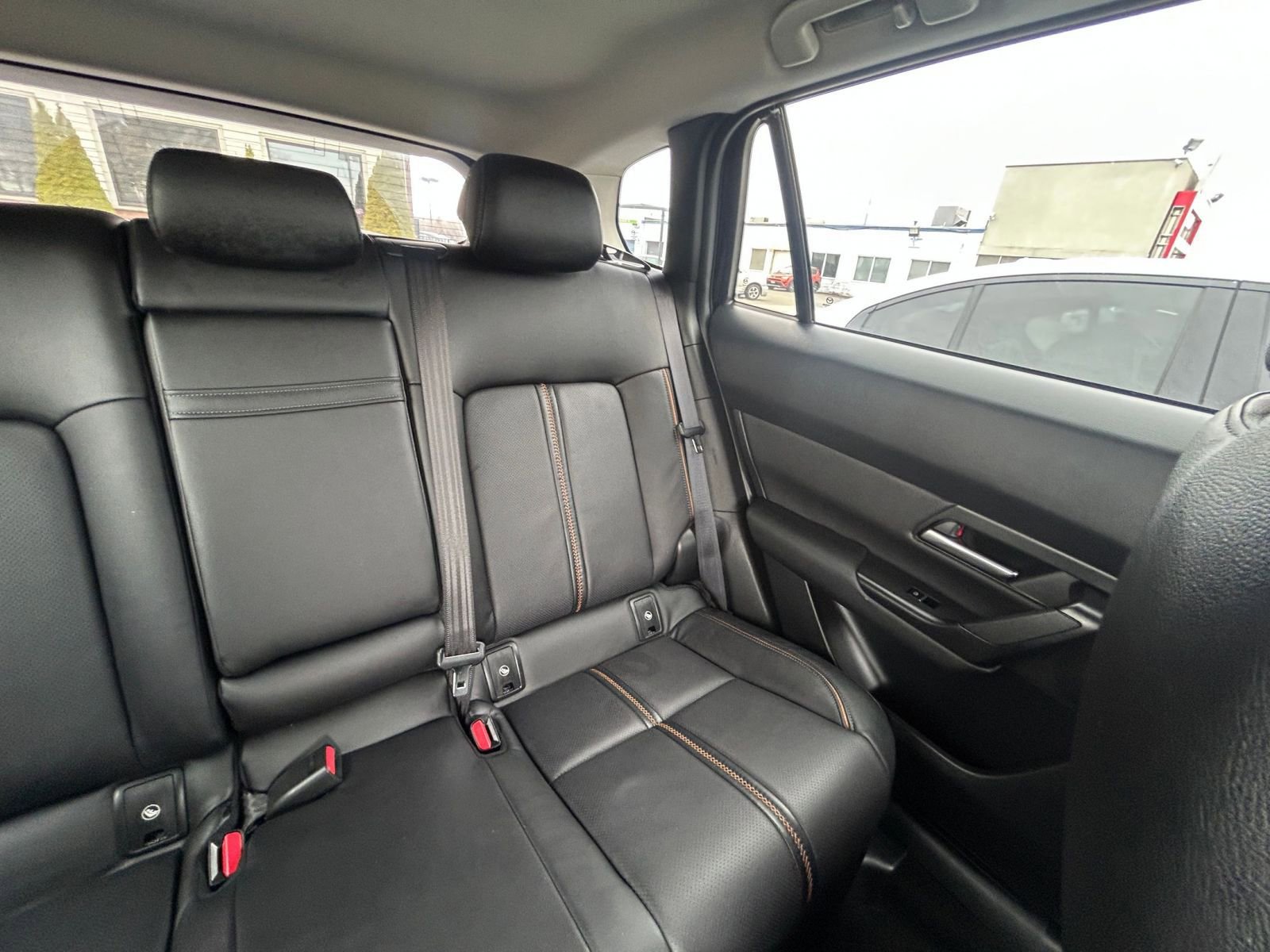 Used 2025 MAZDA CX-50 2.5 Hybrid w/ Premium Plus Pkg image 38