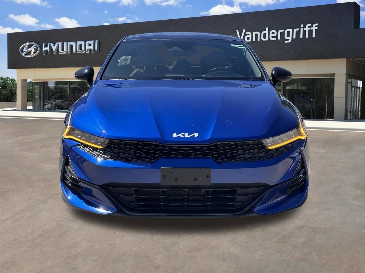 Used 2023 Kia K5 GT image 3