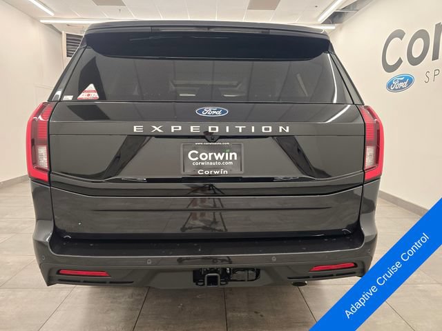 New 2027 Ford Expedition Active AWD/4WD image 4