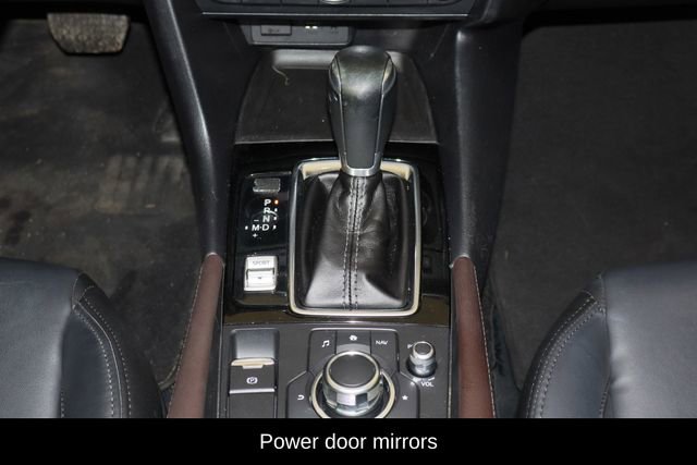 Used 2018 MAZDA MAZDA3 Touring image 13