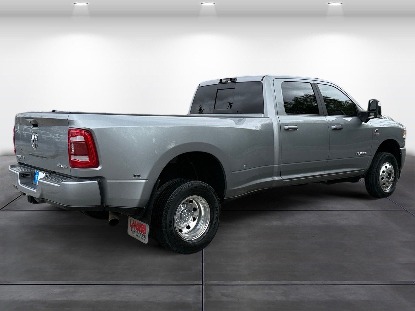 Used 2024 RAM 3500 Laramie w/ Safety Group AWD/4WD image 5