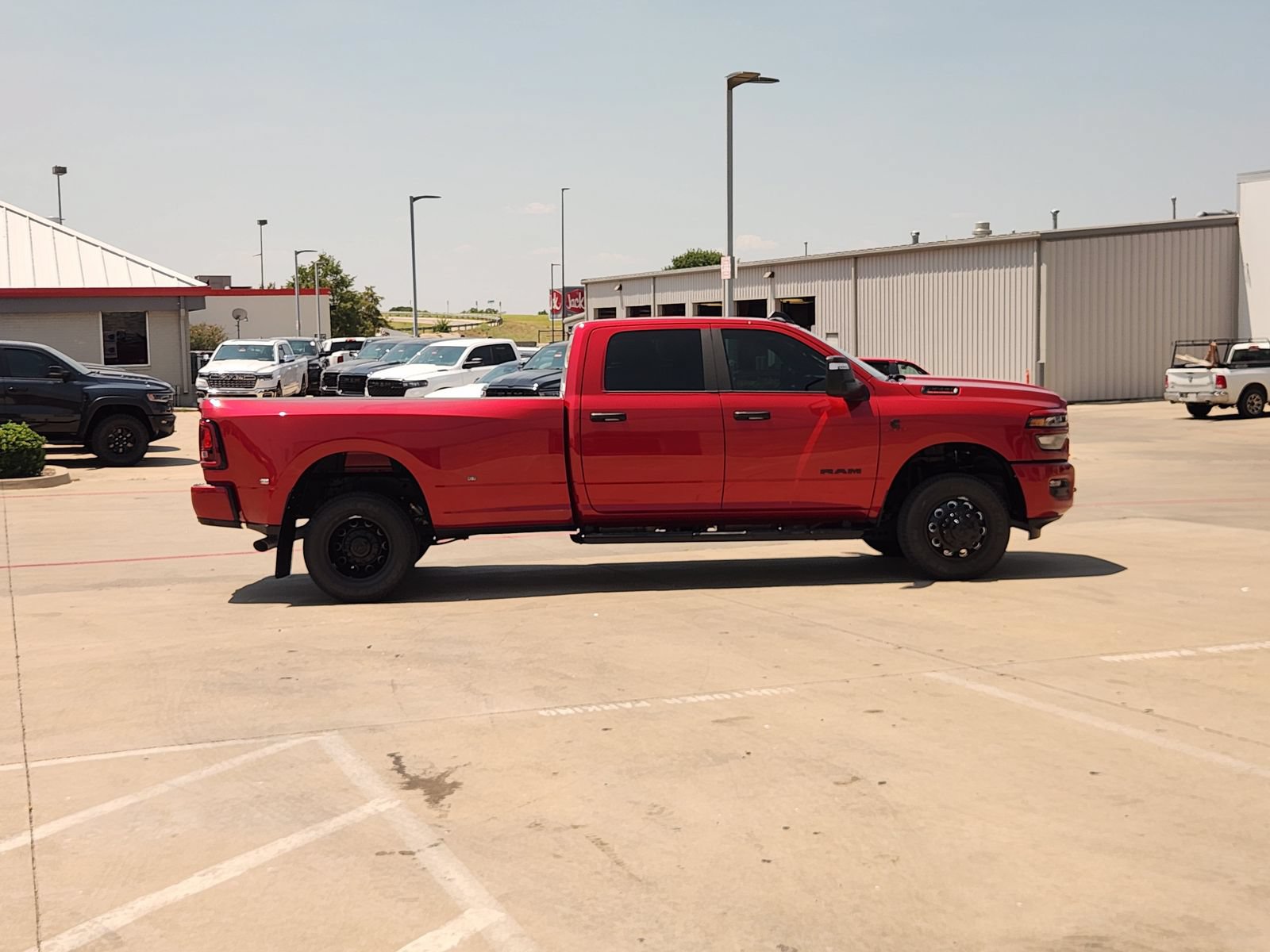 New 2026 RAM 3500 Lone Star AWD/4WD image 7