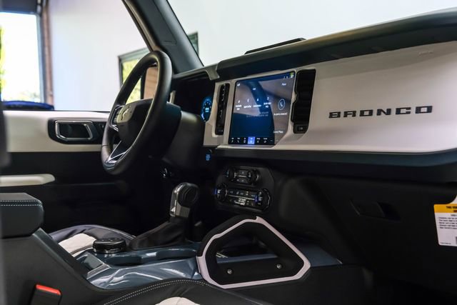 Used 2025 Ford Bronco Heritage Edition image 37