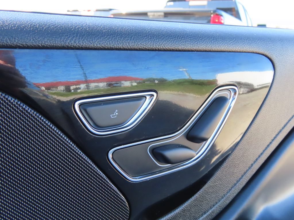 Used 2023 Lincoln Aviator AWD w/ Premium Package image 45