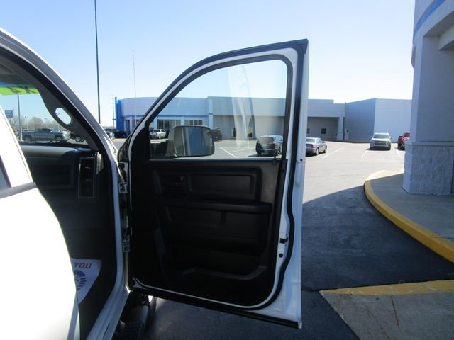 Used 2017 RAM 3500 Tradesman w/ Popular Equipment Group image 28