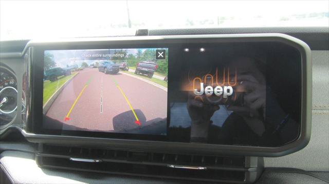 Certified 2025 Jeep Wrangler Unlimited Sport AWD/4WD image 23