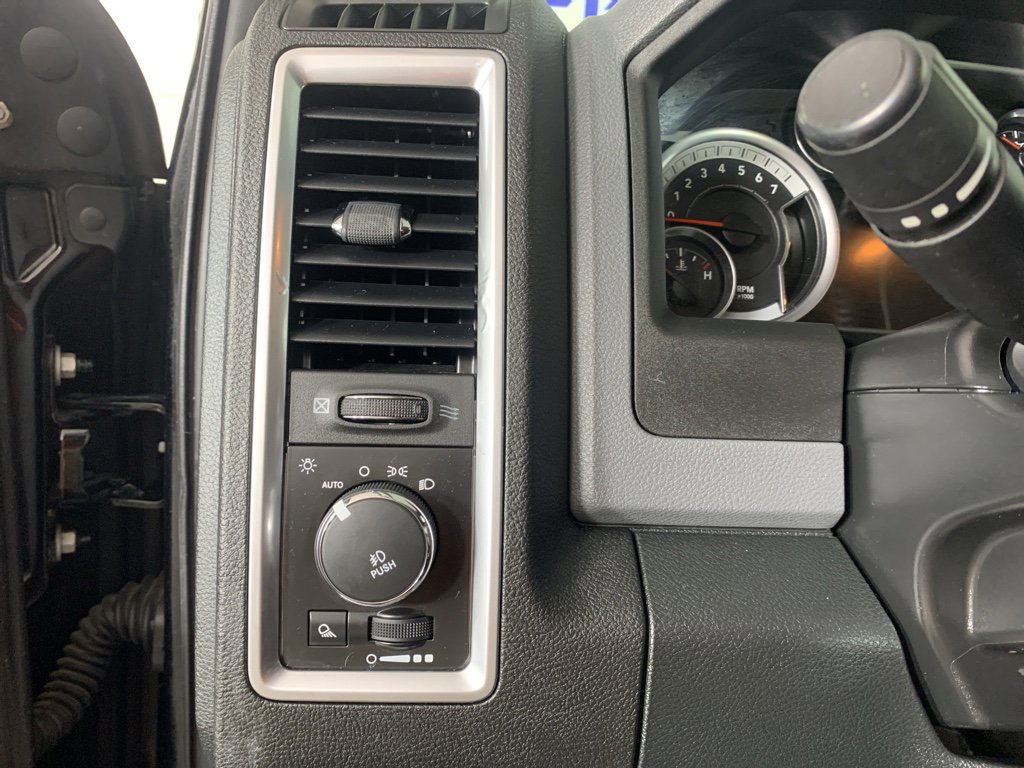 Used 2015 RAM 1500 Lone Star image 17